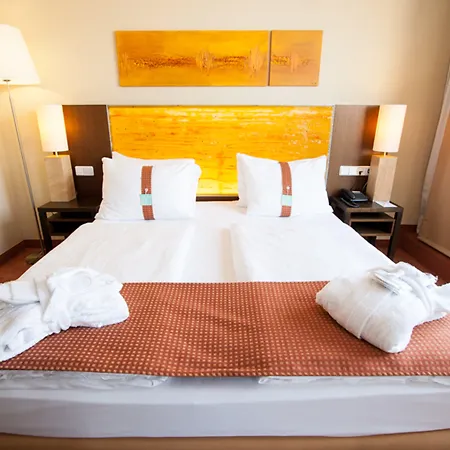 - By Ihg Hotel