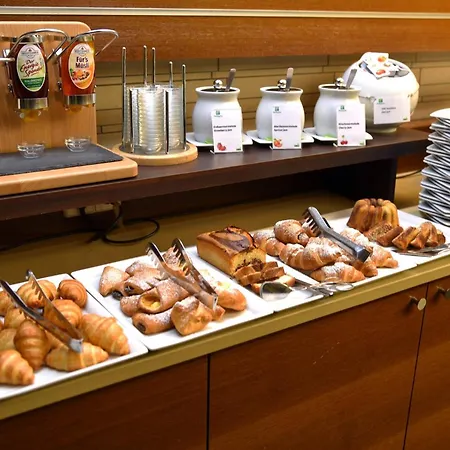 - By Ihg 4* Salzbourg